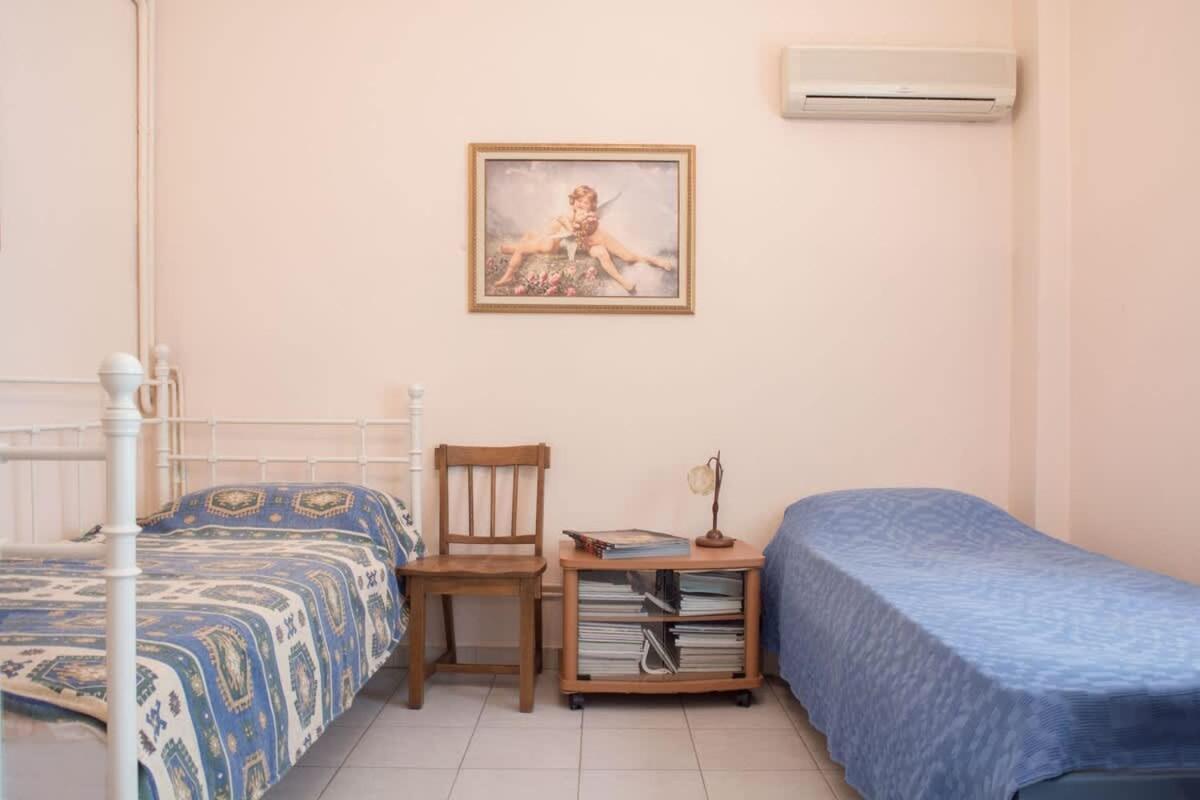 Family Apt With Garden Next To The Sea Atenas Exterior foto